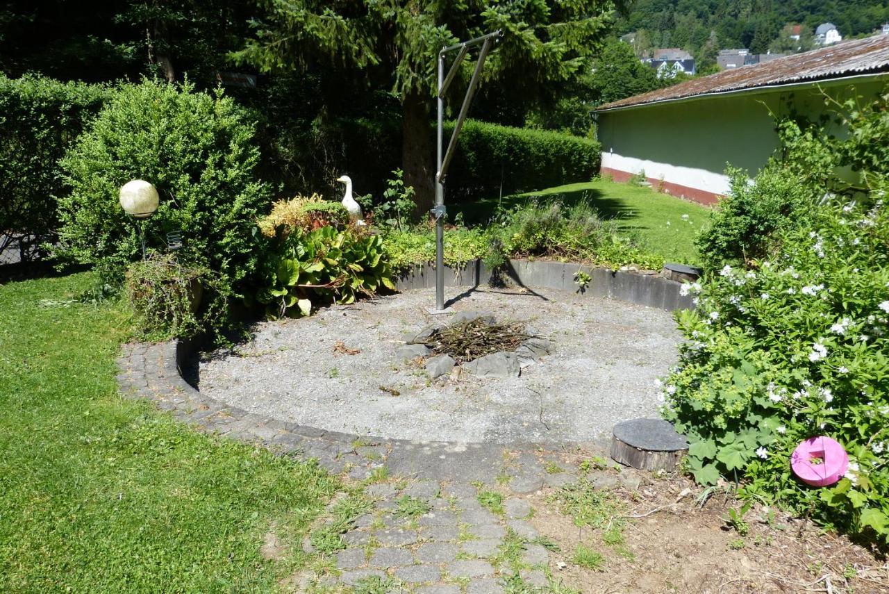Schreiner Vila Daun Exterior foto