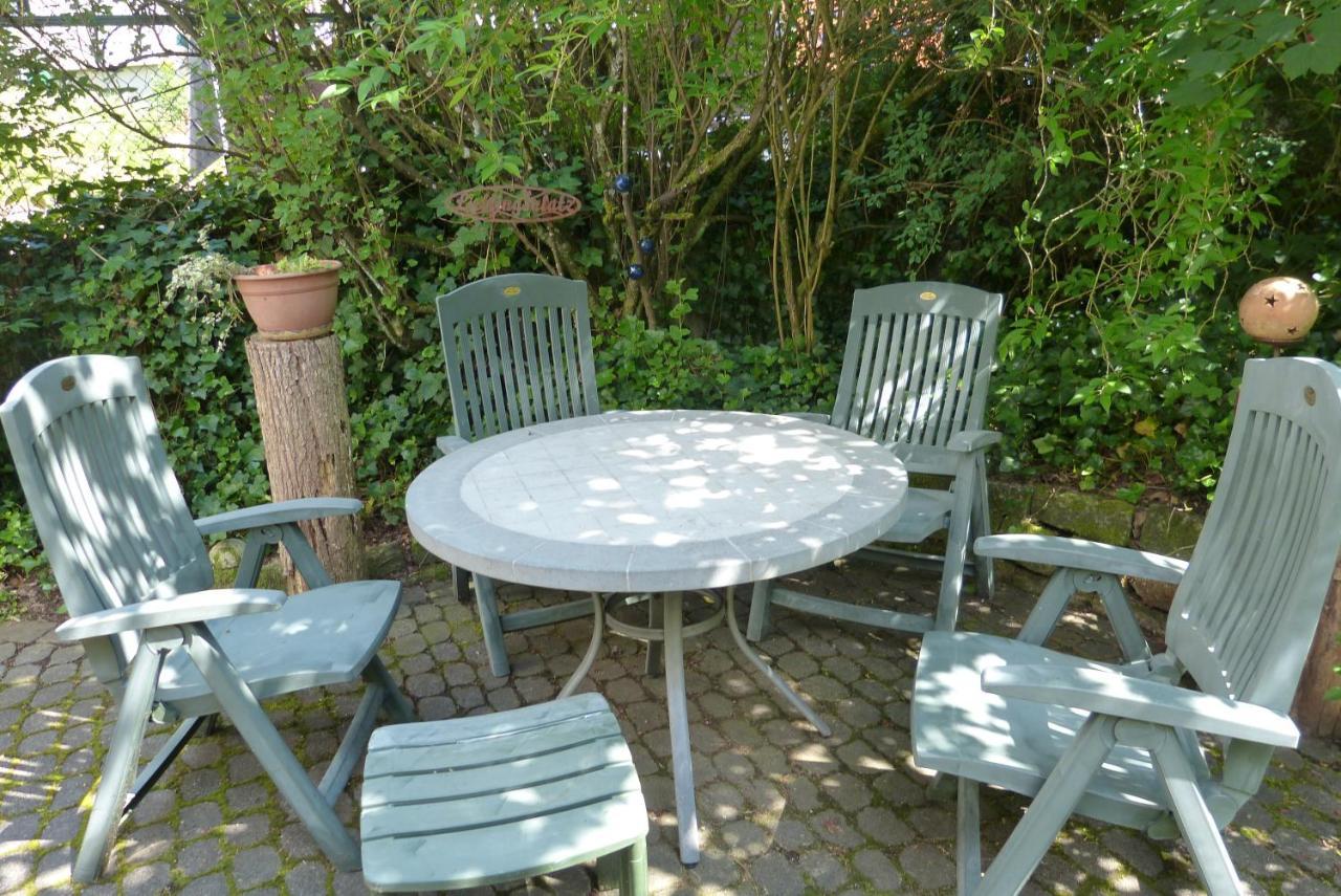Schreiner Vila Daun Exterior foto